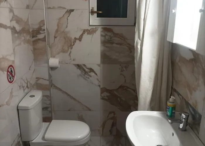 Eirene Apartment